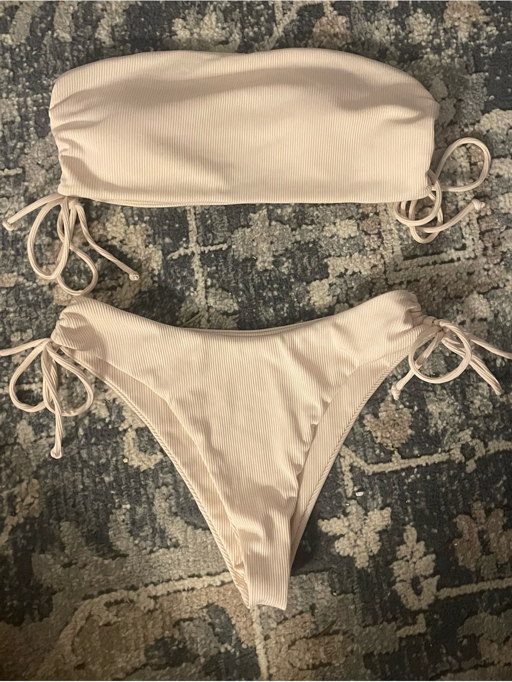 Cream Ribbed Two-Piece Bandeau Style Swim Set - M